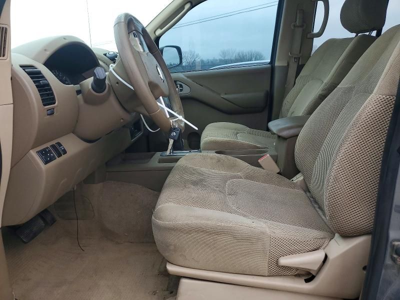 2007 Nissan Frontier Crew cab le