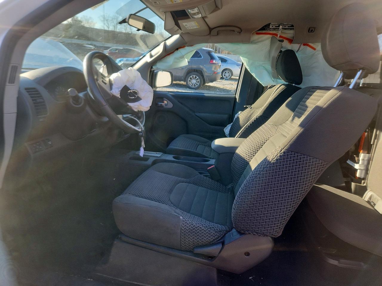 2019 Nissan Frontier s