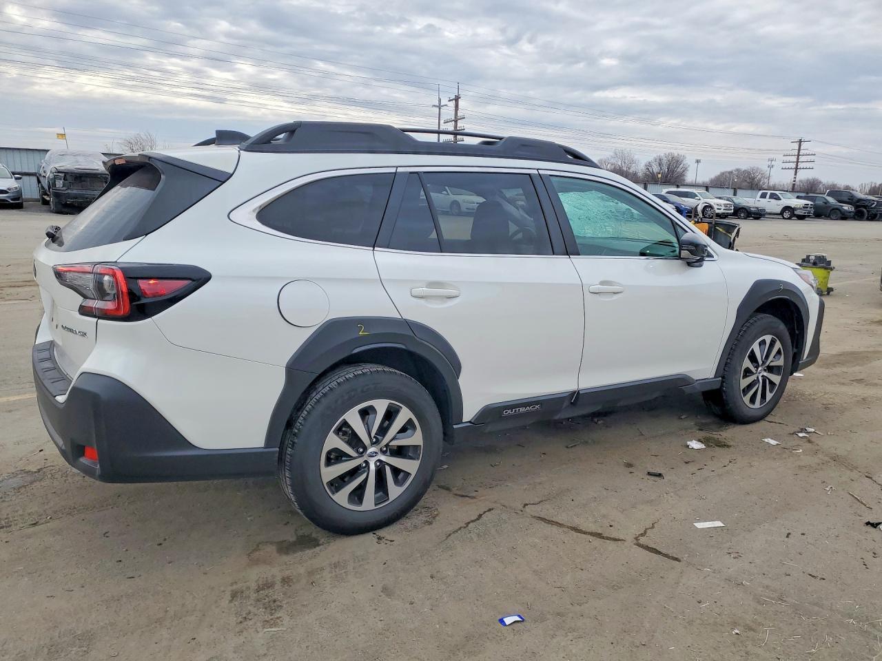 2025 Subaru Outback Premium