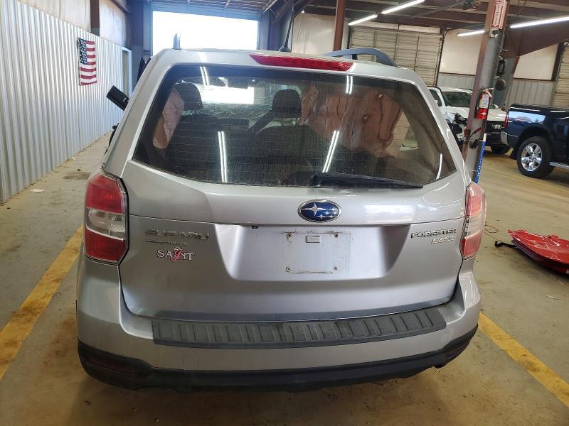 2015 Subaru Forester 2.5i