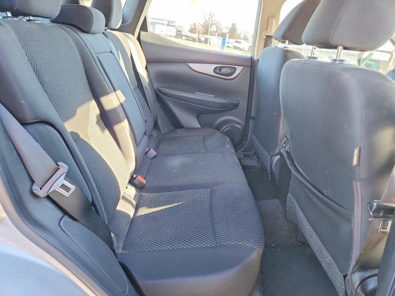 2021 Nissan Rogue Sport s