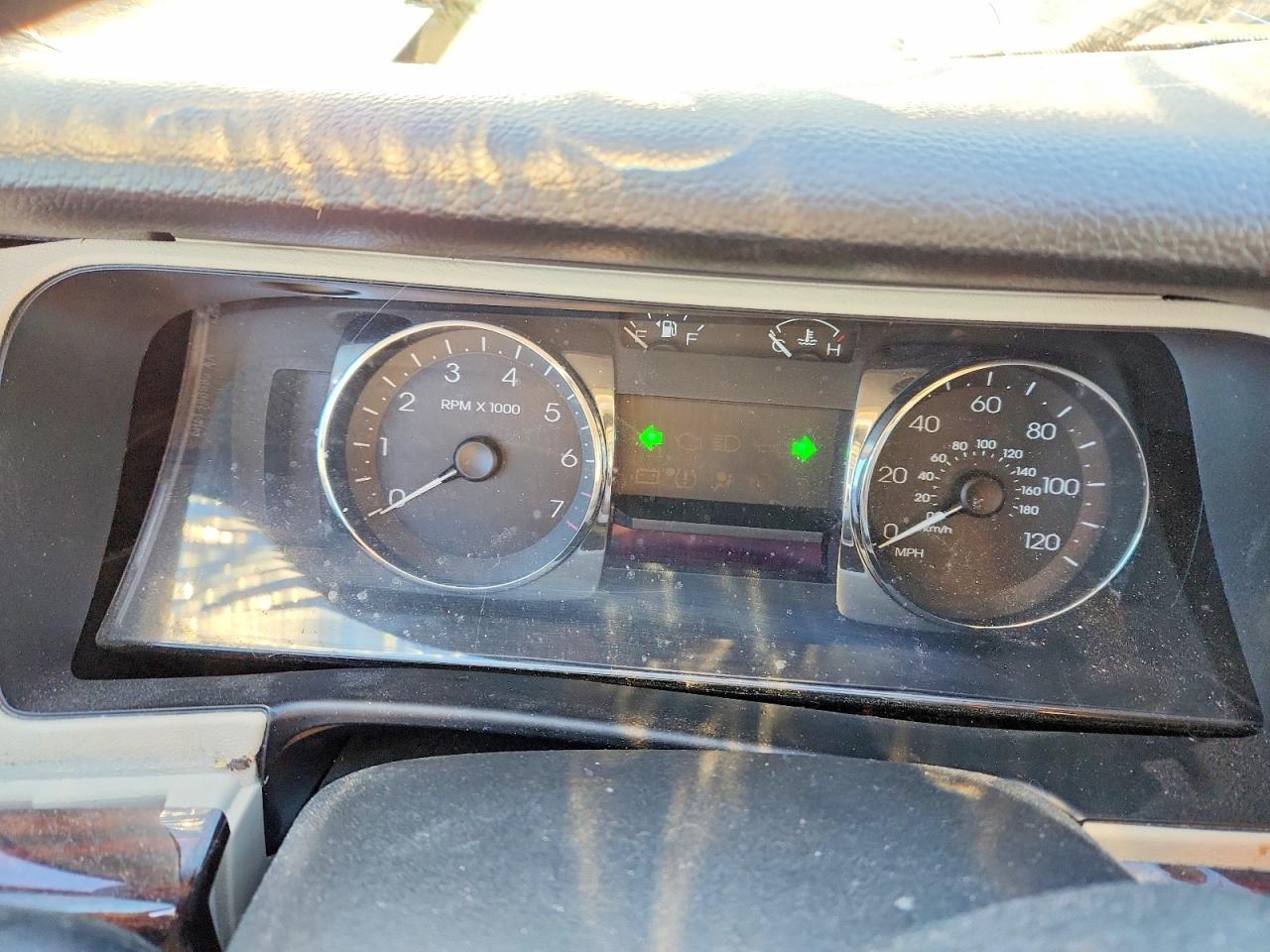 2008 Lincoln Townhouse MKZ