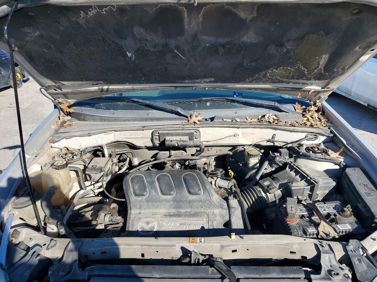 2004 Mazda Tribute lx