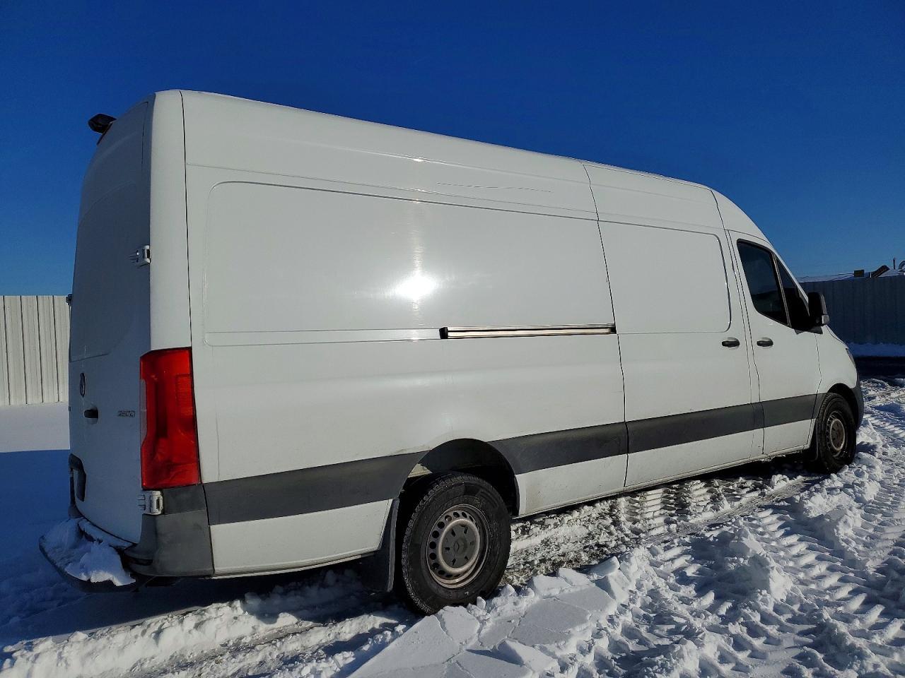 2021 Mercedes-Benz Sprinter 2500