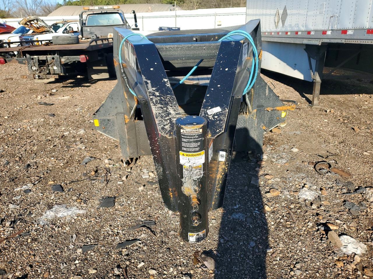 2025 Trail Maxx MAX27-40 Equipment Trailer