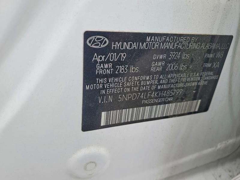 2019 Hyundai Elantra se