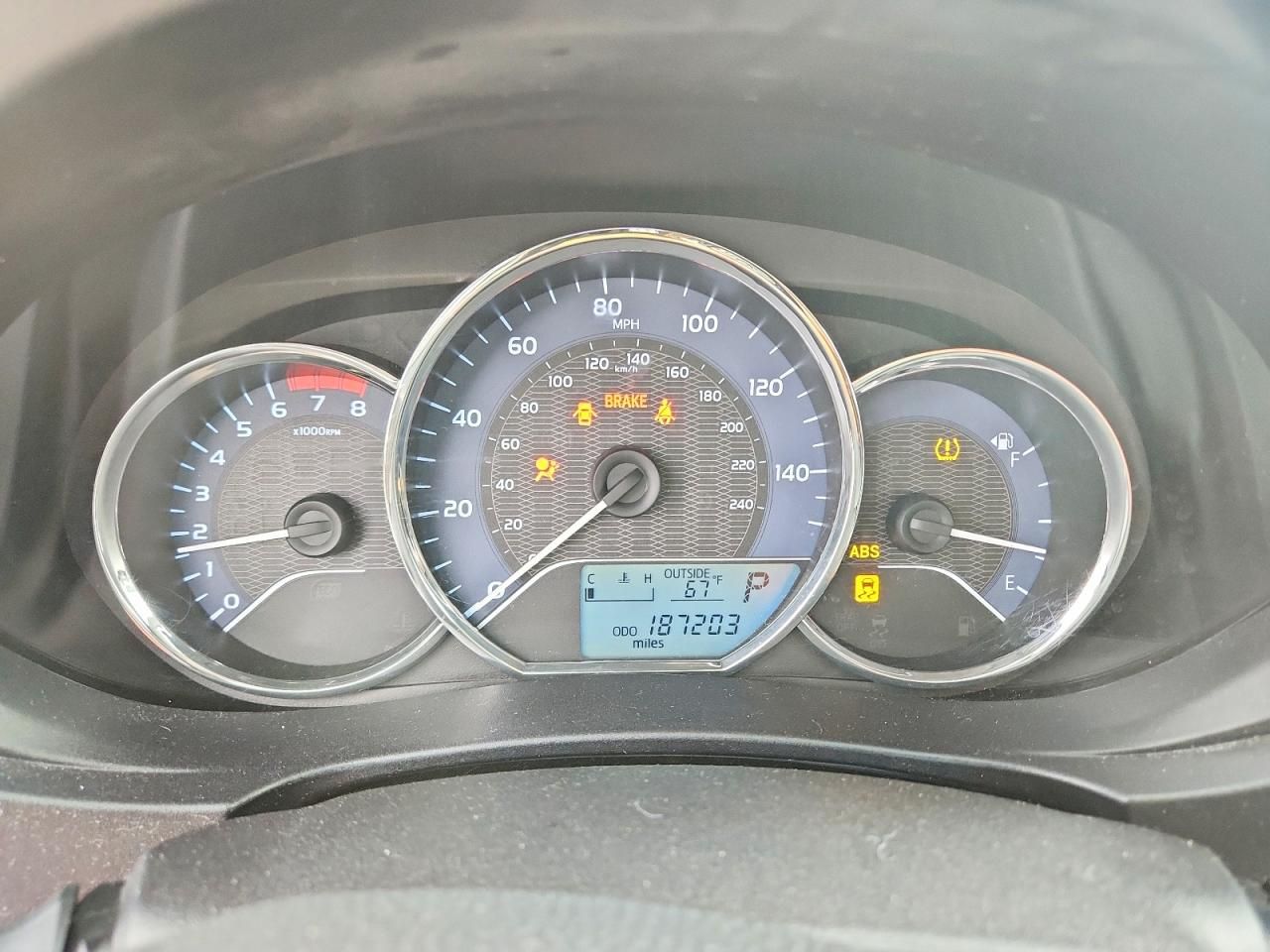 2014 Toyota Corolla l