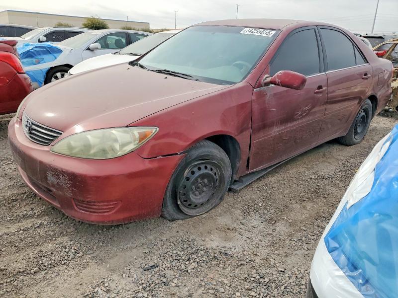 2005 Toyota Camry le