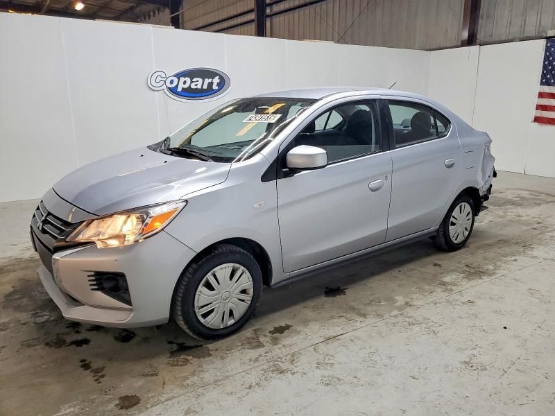 2024 Mitsubishi Mirage G4 es