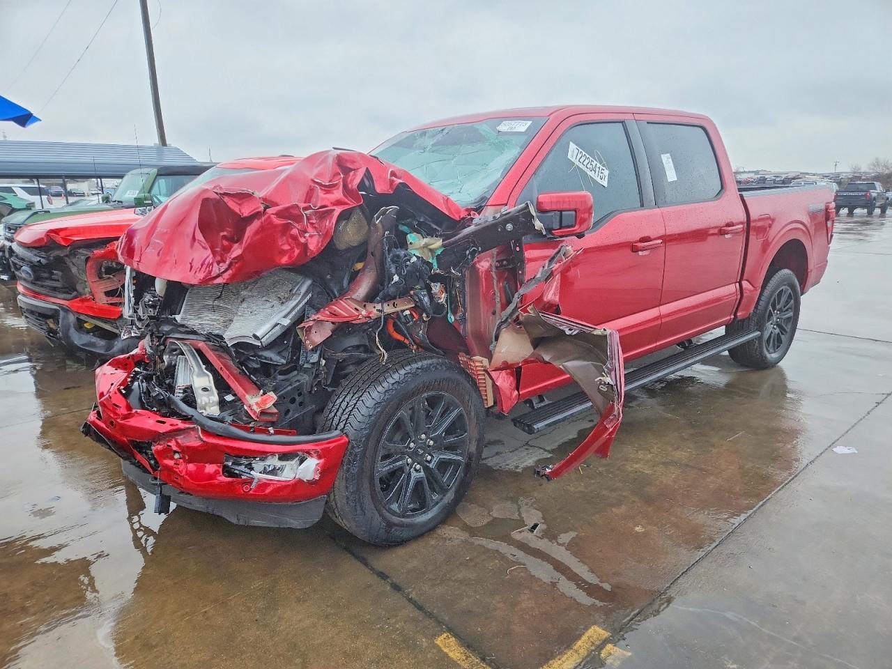2025 Ford F150 Platinum