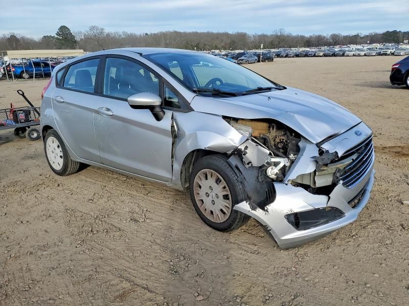 2016 Ford Fiesta s