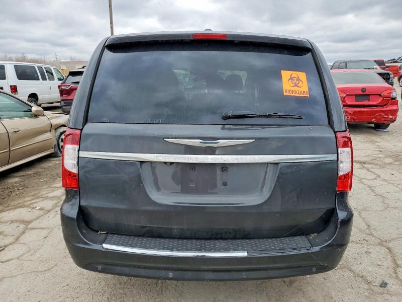 2011 Chrysler Town & Country Touring l