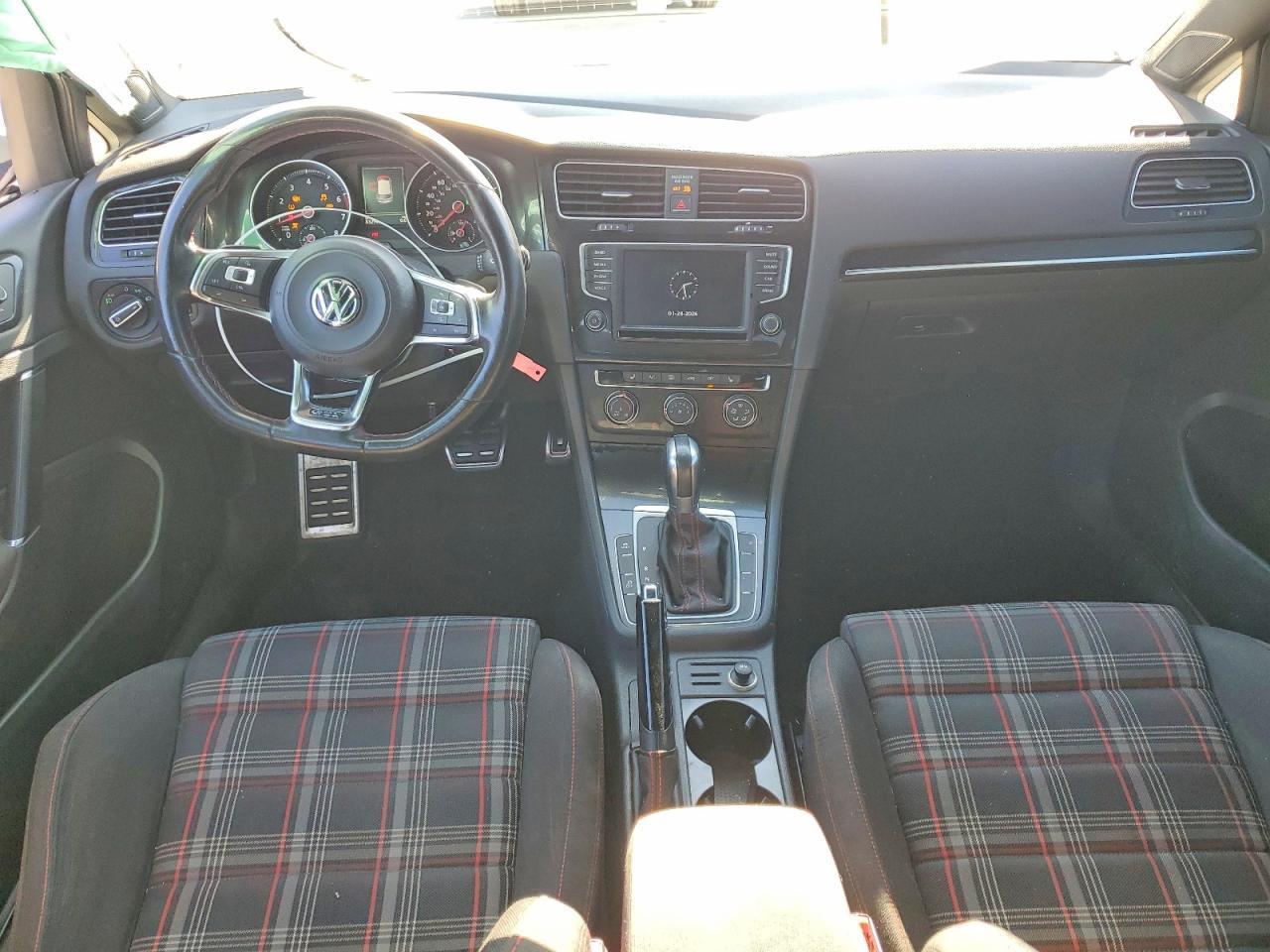 2016 Volkswagen Gti S/se