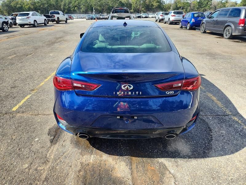 2017 Infiniti Q60 Premium