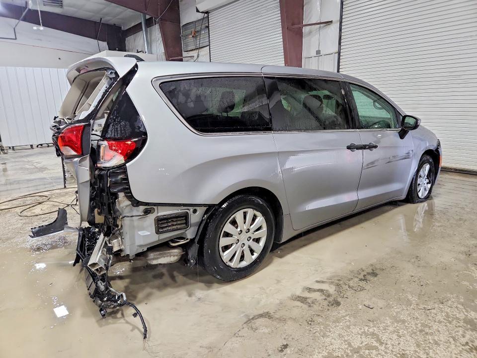 2018 Chrysler Pacifica l