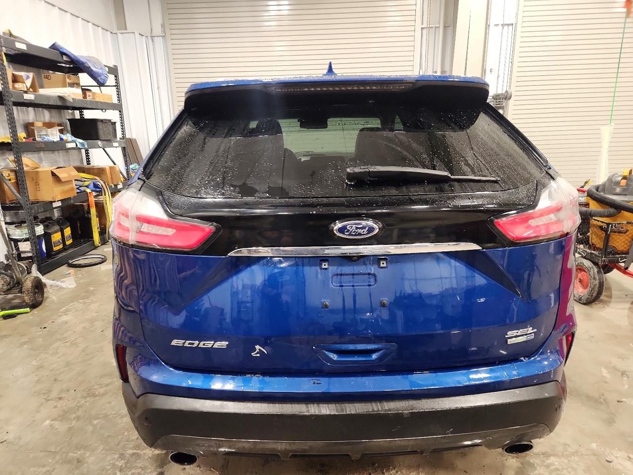 2020 Ford Edge sel