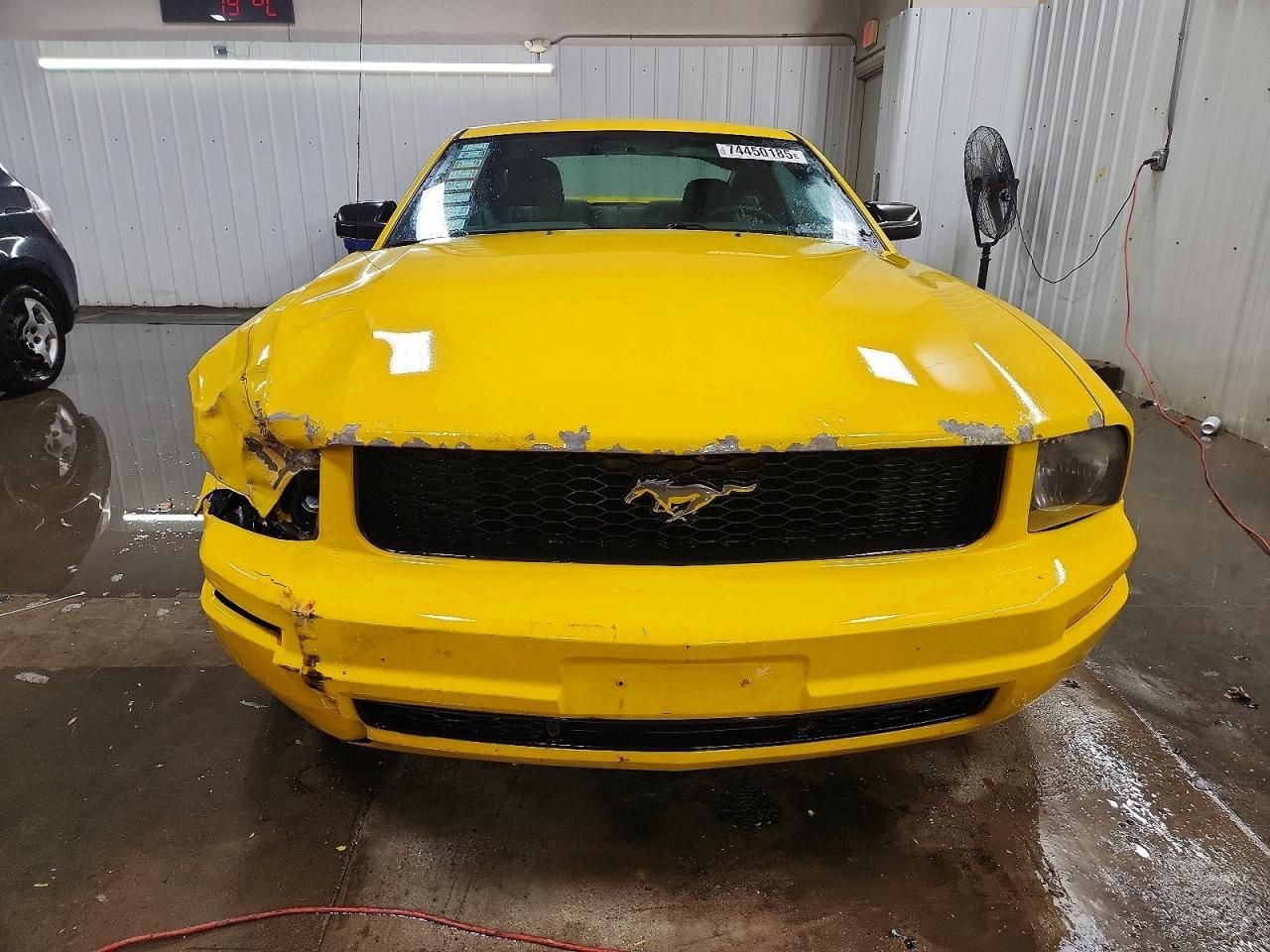 2005 Ford Mustang