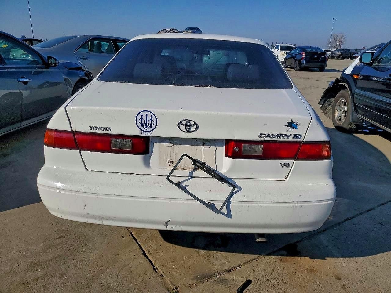 1999 Toyota Camry le