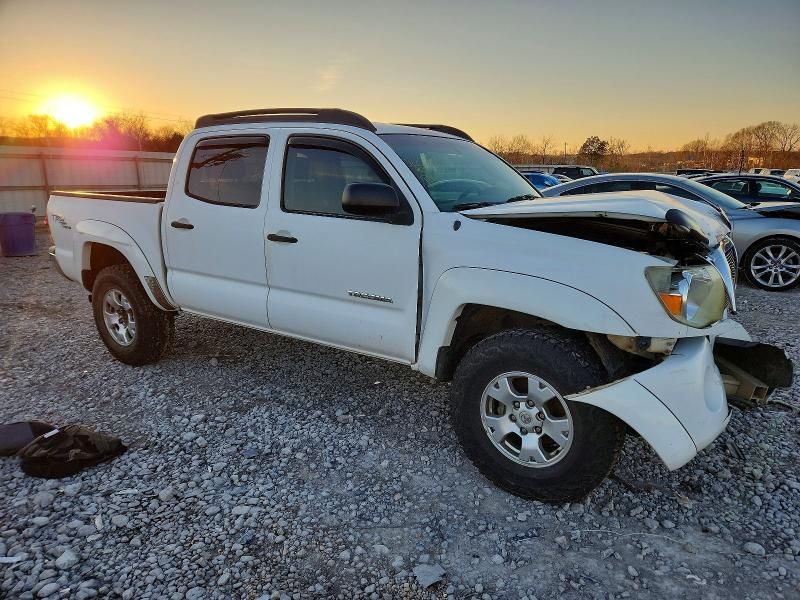 2005 Toyota Tacoma Double cab Prerunner
