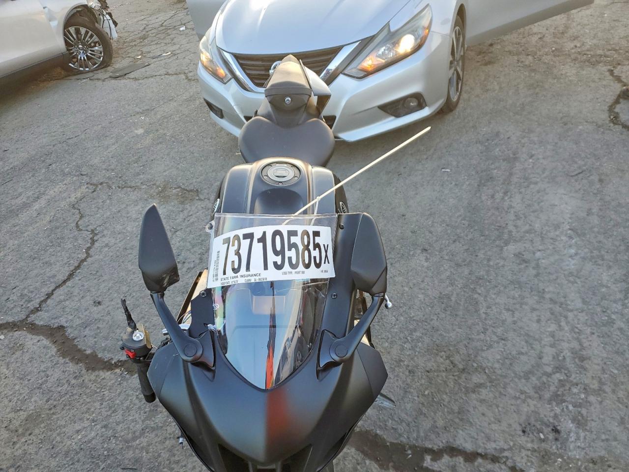2025 Yama YZFR7