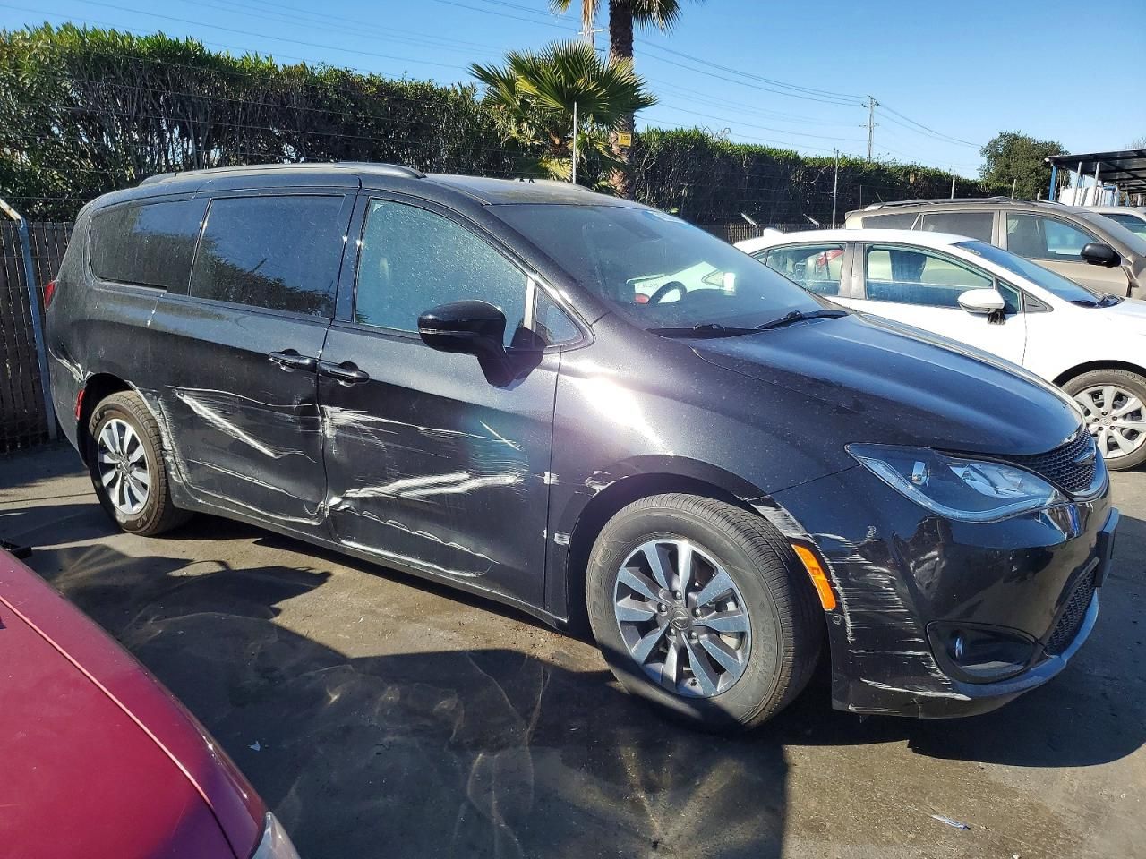 2020 Chrysler Pacifica Hybrid Limited