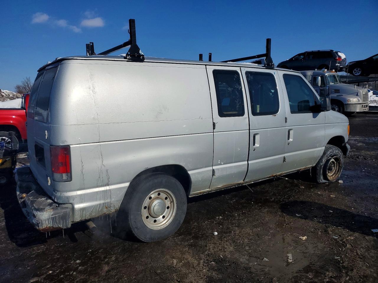 2005 Ford Econoline E250 van