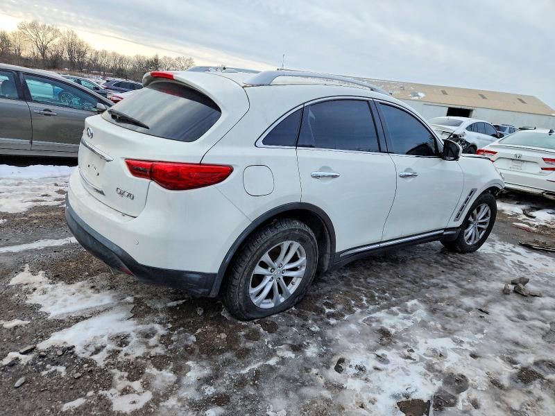 2015 Infinity Qx70