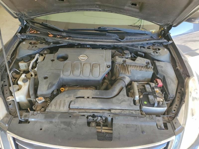 2012 Nissan Altima Base