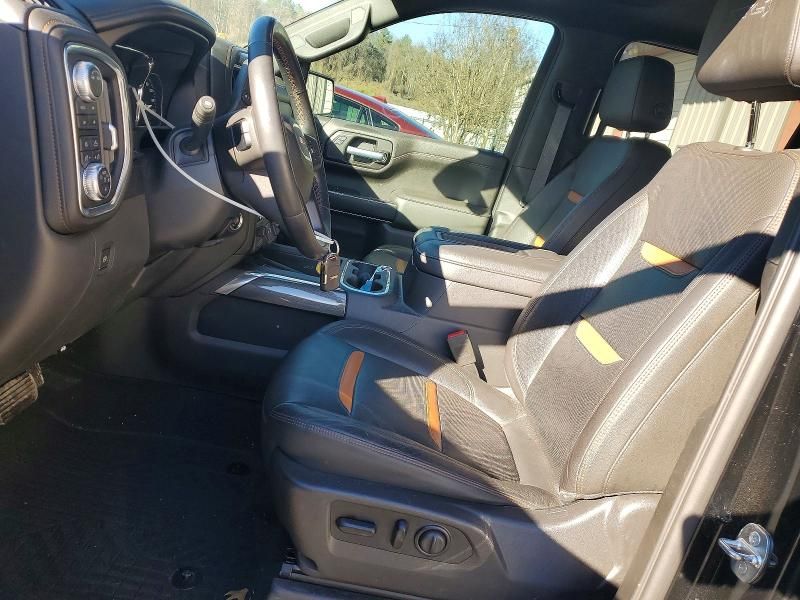 2021 GMC Sierra K1500 AT4