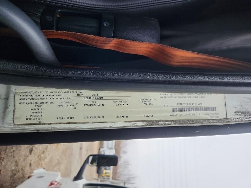 2015 Volvo Vnl Semi Truck