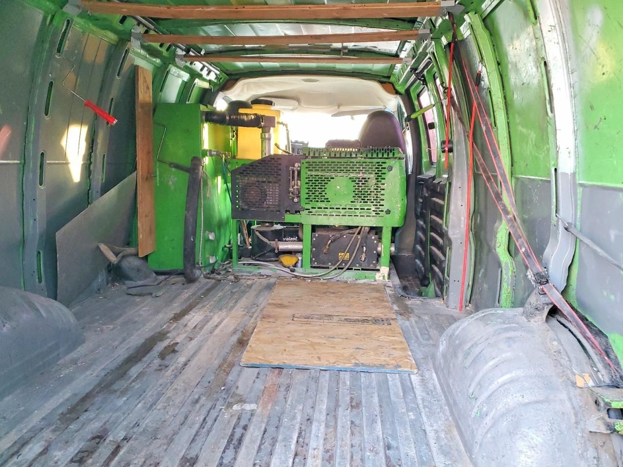 2010 Chevrolet Express 1500 Utility / Service Van