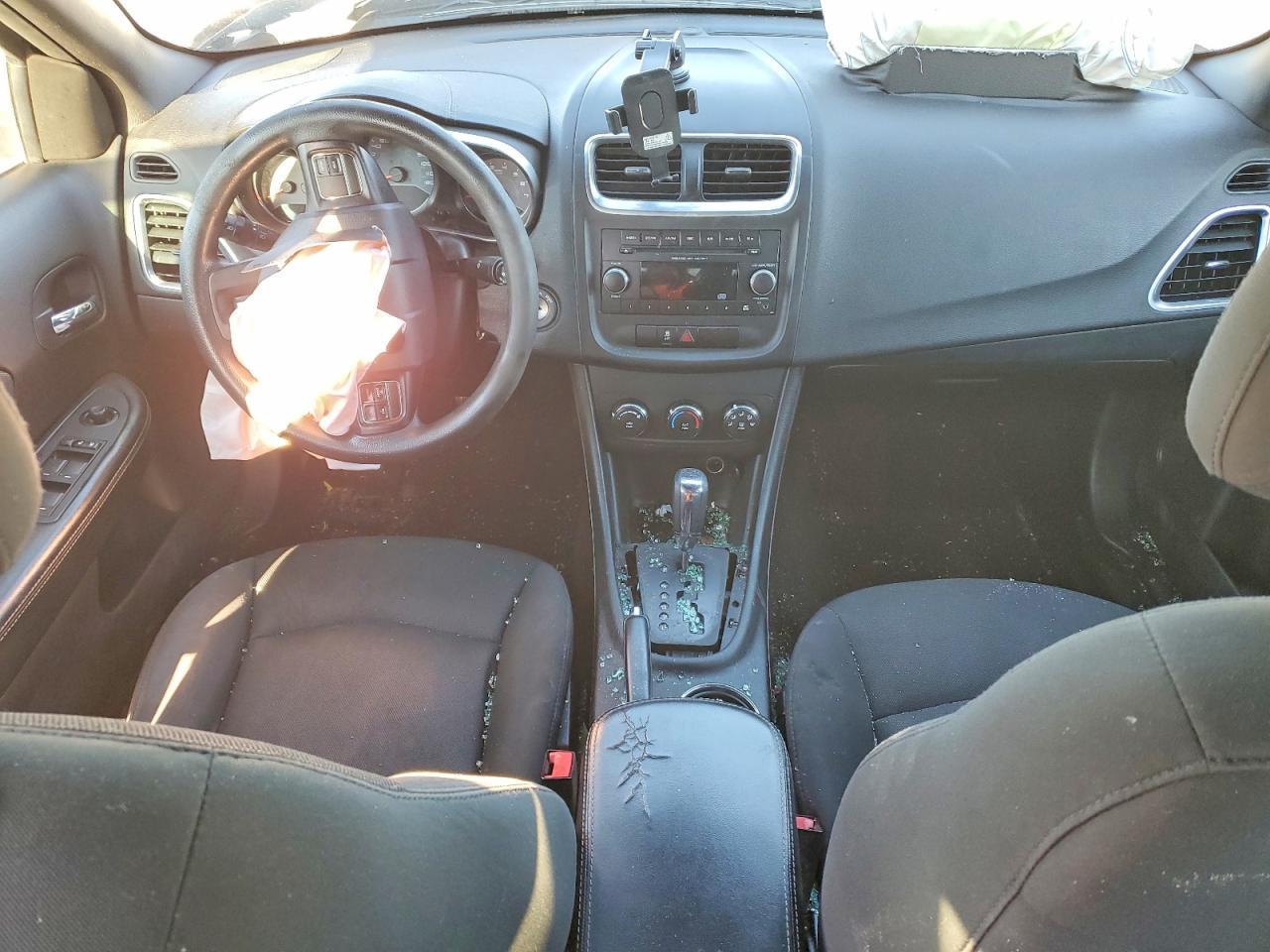 2014 Dodge Avenger se