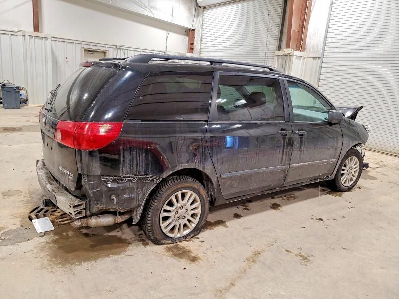 2009 Toyota Sienna le