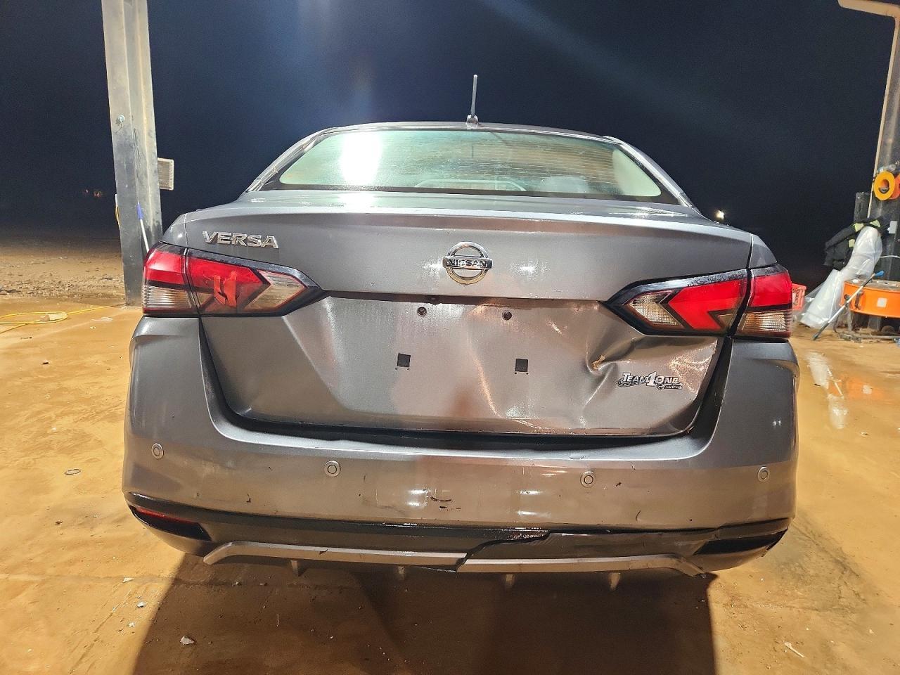 2021 Nissan Versa s