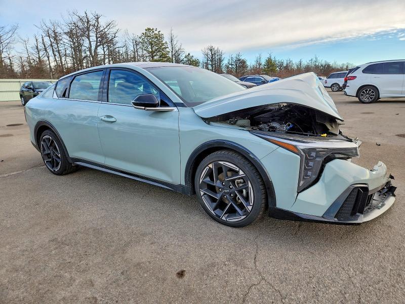 2025 KIA K4 gt Line