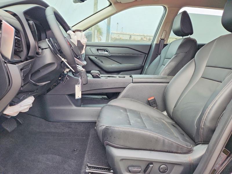 2026 Nissan Rogue sl