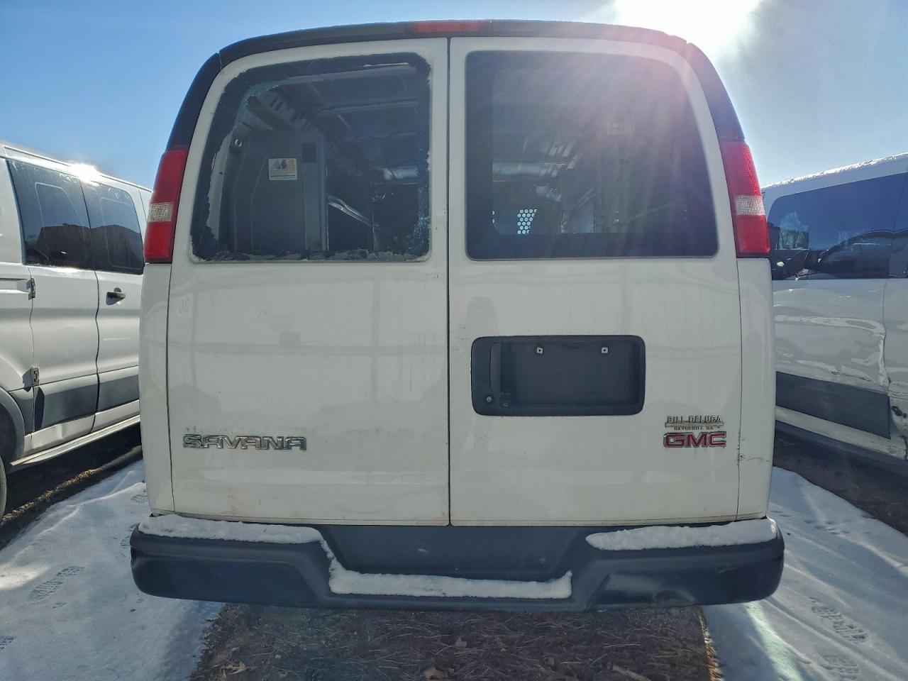 2018 GMC Savana G3500