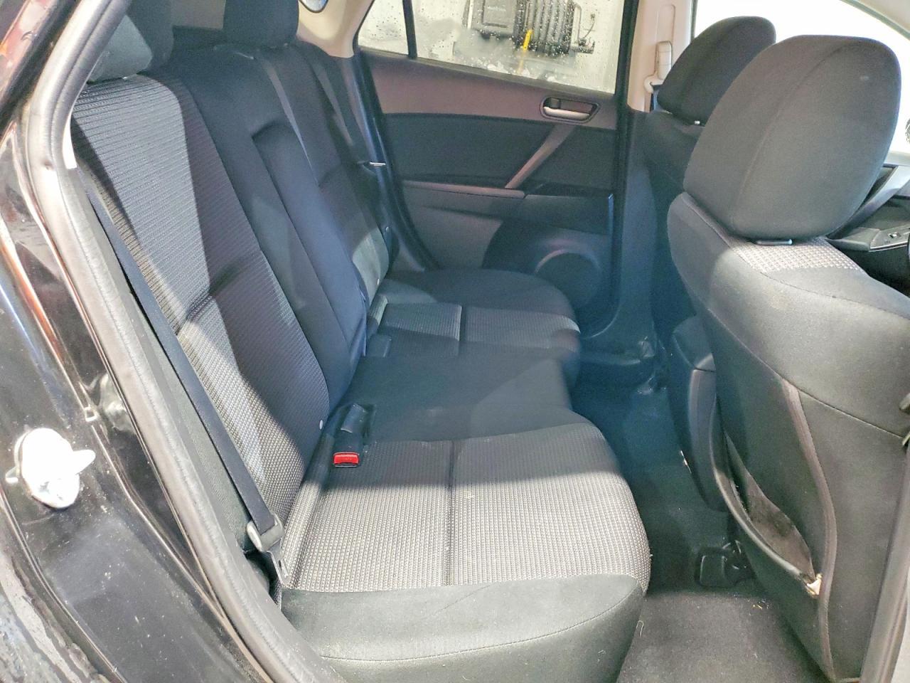 2012 Mazda 3 I
