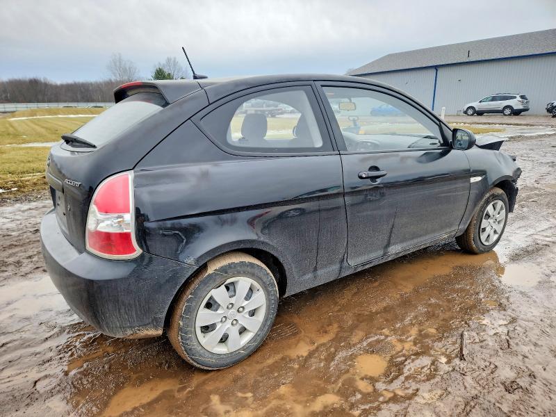 2011 Hyundai Accent gl