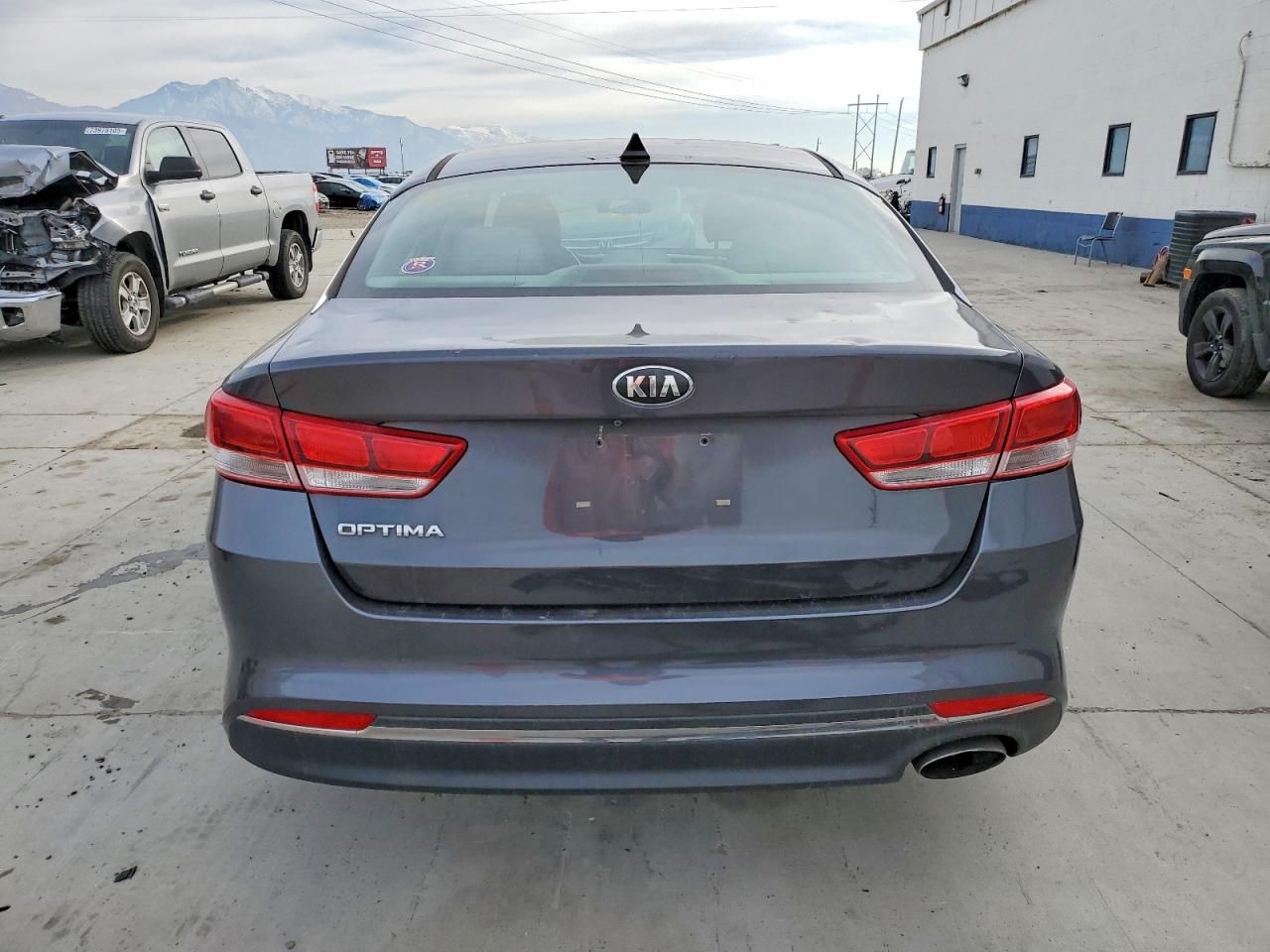 2017 KIA Optima lx