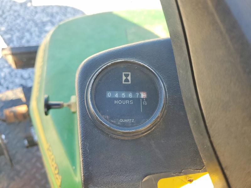 2010 John Deere Farm Equip