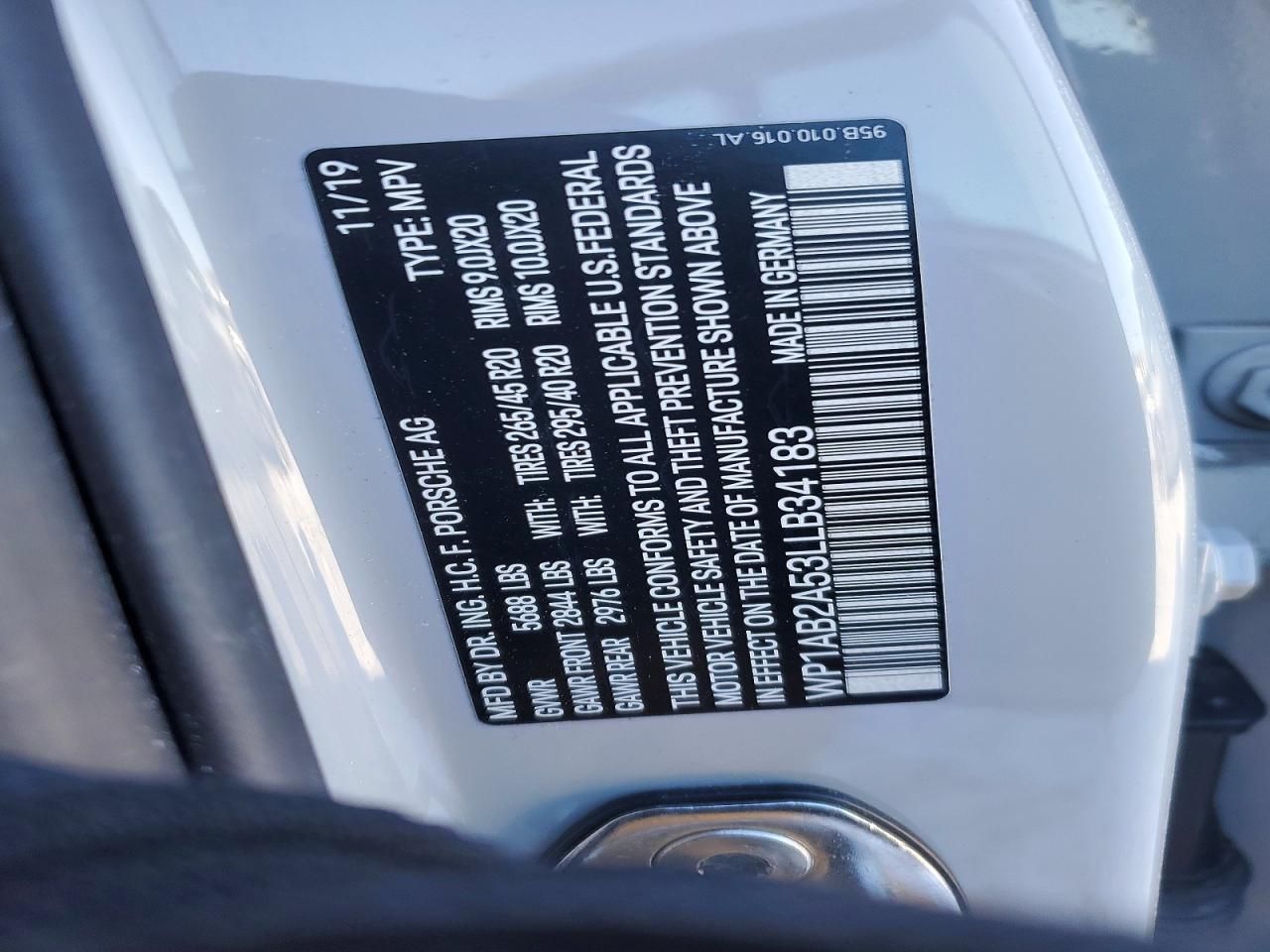 2020 Porsche Macan s