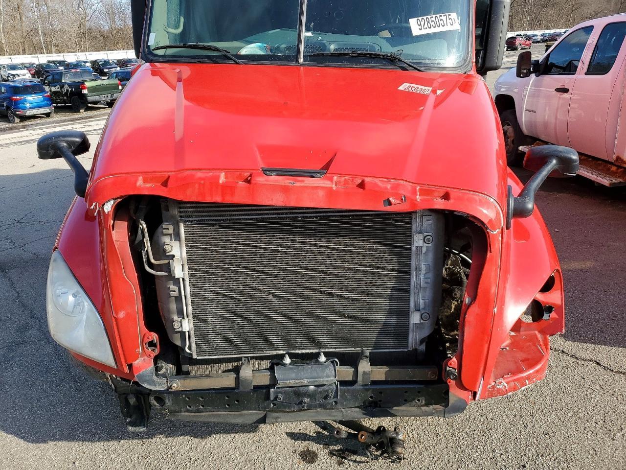 2017 Freigliner 2017 Freightliner Cascadia 125 Semi Truck