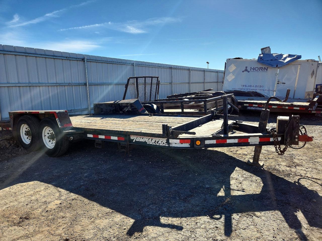 2006 Towmaster T-12T Equipment Trailer