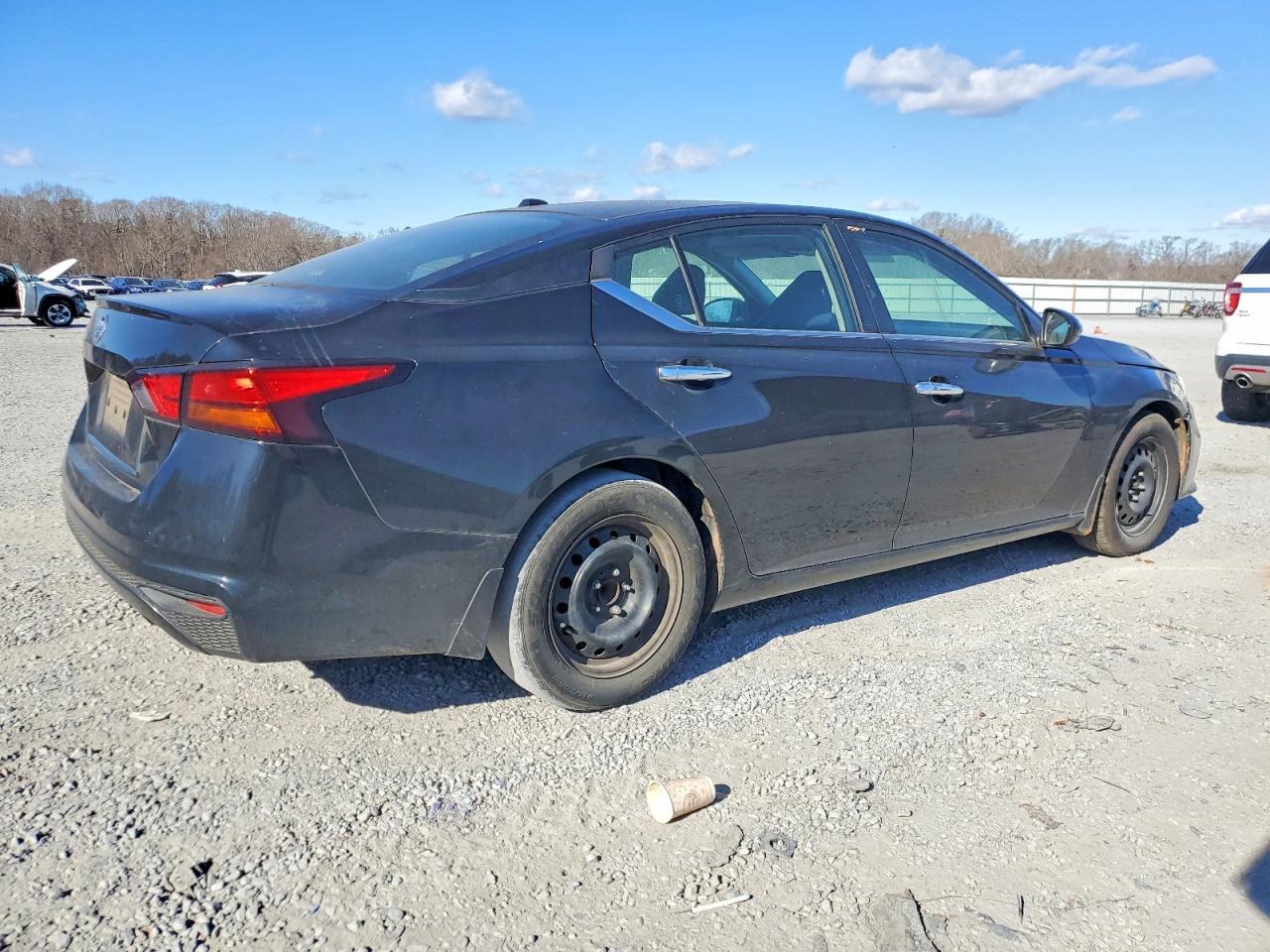 2019 Nissan Altima s