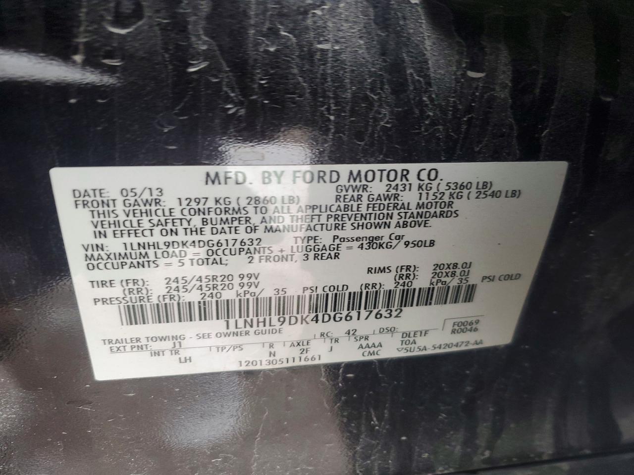 2013 Lincoln Townhouse MKS