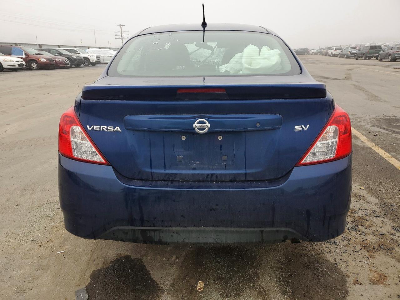 2018 Niss Versa sv