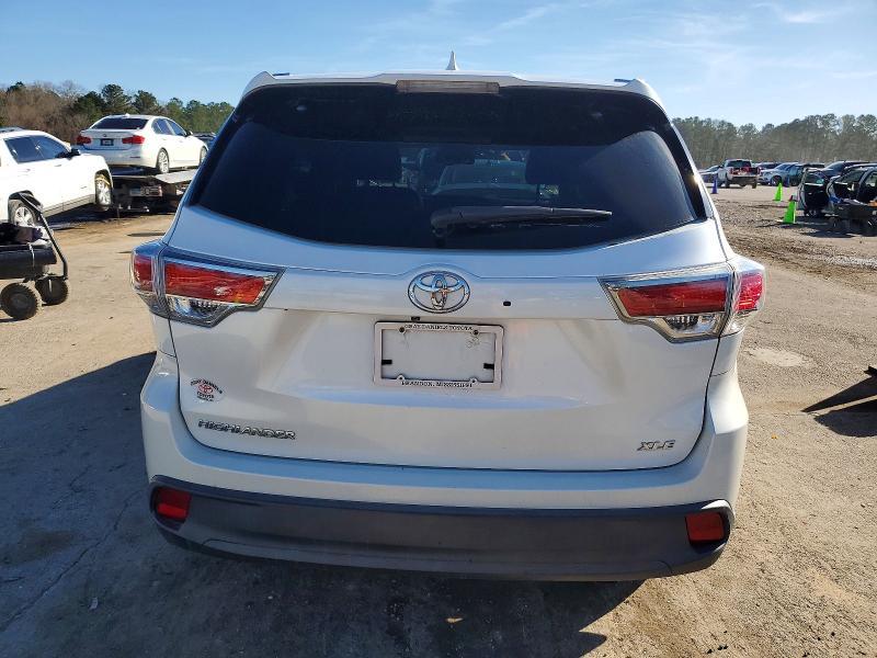 2015 Toyota Highlander xle