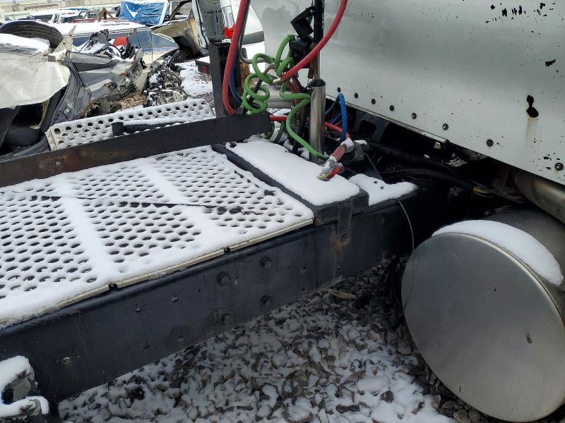 2007 Kenworth T800 Semi Truck