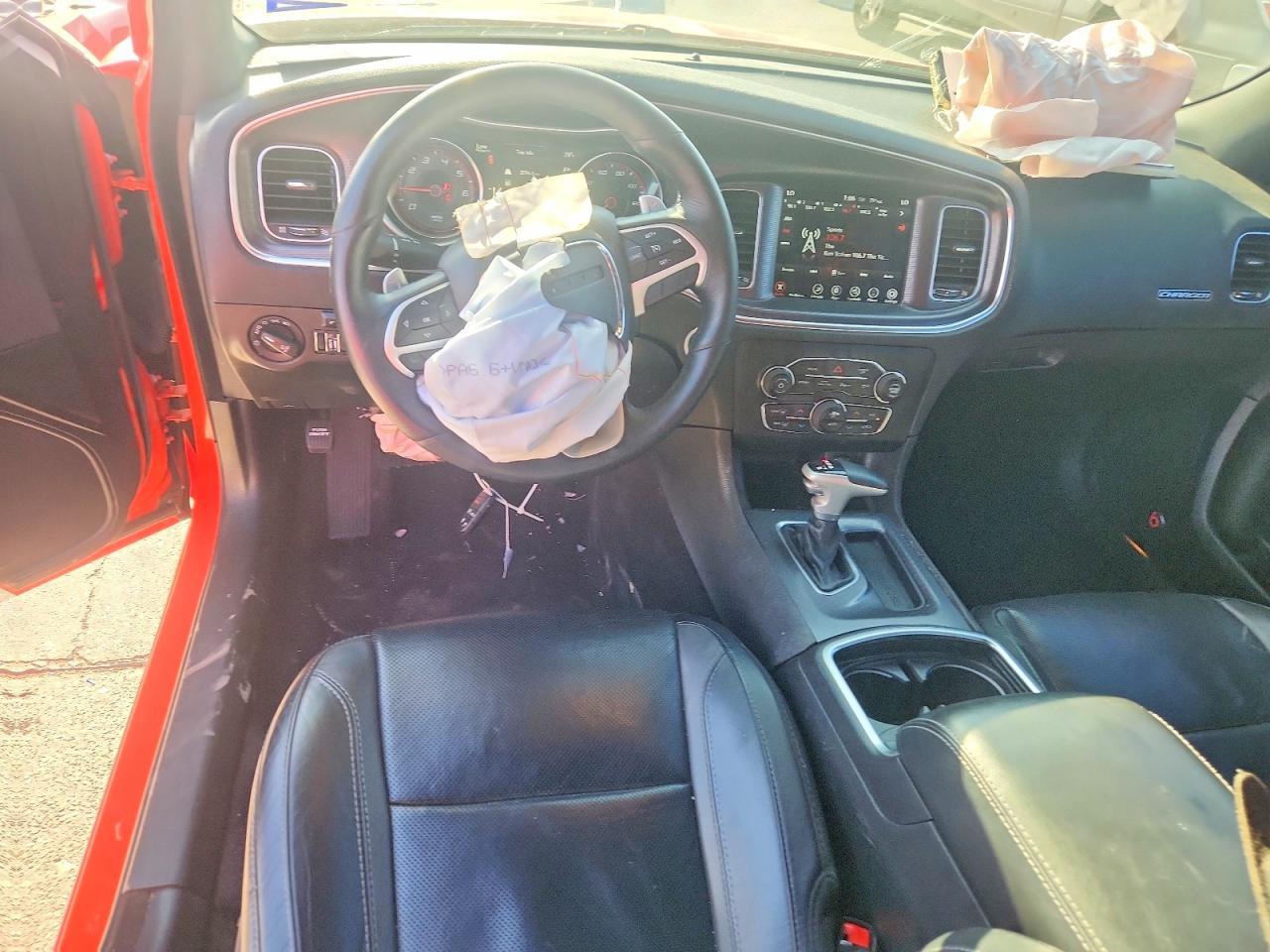 2017 Dodge Charger sxt
